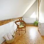 Zeleny Prostorny Aparman V Ceskem Raji Appartement