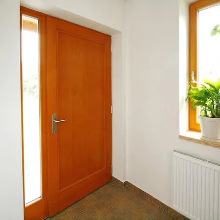 Apartment Zeleny Prostorny Aparman V Ceskem Raji